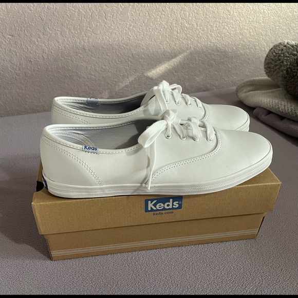 Champion White Keds Women’s 9.5